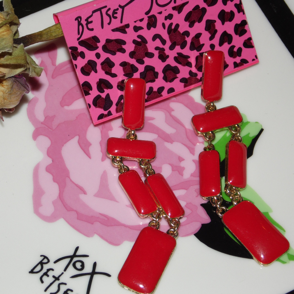 BETSEY JOHNSON FASHION JEWELRY EARRINGS ~ PM33
